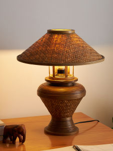 Vintage Chinese Zen Bedside Lamp