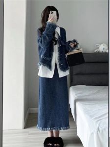 สูง เอว กระโปรงยาวปานกลาง และ เสื้อแจ็คเก็ต ชุดแขนยาว ทันสมัย ฤดูใบไม้ผลิ ฤดูใบไม้ร่วง ดีไซน์ ผู้หญิง ความรู้สึกสูง ขอบรุ่ย ชุดขอบ