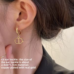 Womens Zircon Pearl Necklace French Style Choker Luxury High End Sensation Celebrity Neck Chain Accessory Fashion Jewelry