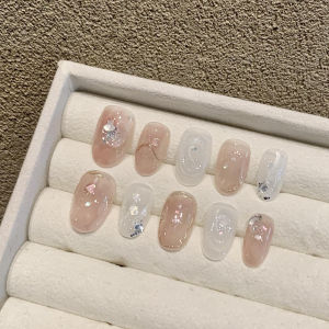 Handmade Short Oval Gradient Nail Art Patches Gentle Nude Pink Professional Phototherapy False Nails Easy to Wear And Remove