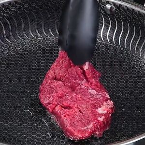 SUS 316 Keluli Tahan Karat Non Stick Honey Comb Frying Pan dengan penutup kaca/Pok dengan pemegang
