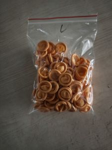 Disposable Thickened Latex Finger Covers Anti-Static Dust-Free Industrial Gloves Yellow for Adult Home Use Hand Protection