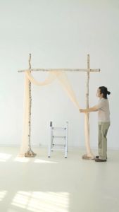 Juntai Tile Panjang 2m: Aksesoris Backdrop Lamaran & Dekorasi Pesta