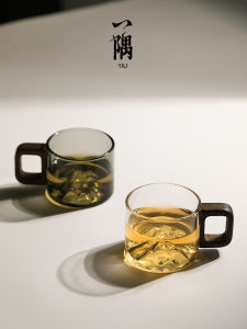 Heat Resistant Glass Tea Cup Drinking Cup Home Use Single Cup Gongfu Tea Set with Handle Mountain Peak Cup Vintage Japanese Style