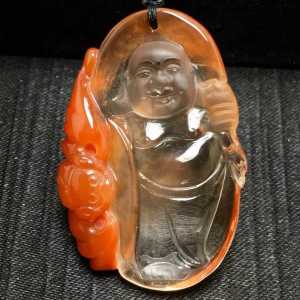 Pure natural red rabbit furPure nat crystal pendant with natural color crystal is transparent the color is rich and lustrous with sufficient water content. It symbolizes good luck in all matters longevity and peace as well as continuous descendants.