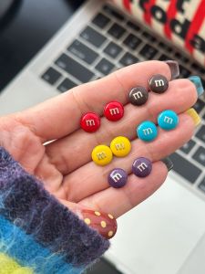 East Asia Silver Castle 925 Silver Chocolate Bean Oil Drop Earrings Women Simple Unique Design Fashion Versatile Cute Ear Jewelry