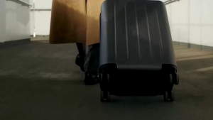 Momax Pinguard Rechargeable Find My Locator Tracker With Anti-Spy Hidden Camera Detector