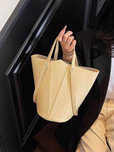 Large Capacity Womens Bucket Tote Bag Basket Style Casual Chic Soft Handle Shoulder Bag for Leisure Magnetic Buckle Closure