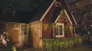 BESTSELLING 200L LED Christmas Curtain Lights Flickering IP44 Waterproof for Festive Occasion Indoor Outdoor Decor