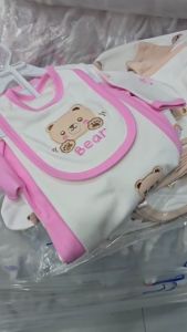 ชุดเด็กแรกเกิดลมัยโฮมชุดเซต 5 ชิ้น ชุดหมีคลุมเท้า บอดี้สูท ผ้าห่อตัว 27" x 27" ผ้ากันเปื้อน หมวก