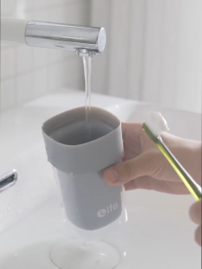 Toothbrush Case Portable Toothbrush Holder Toothbrush Cup Bathroom Toothpaste Holder Storage Case Box