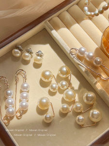 Adjustable Pearl Clasp Pin Womens Fashion Accessory Anti-Light Adjustable Waist Buckle Skirt Fixation Pin  Outlining