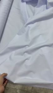 ( per setengah meter ) kain AXINITE lebar 150 cm spun poly polyester putih kebiruan bahan baju kemeja hem seragam sekolah kerja busana muslim gamis koko dress gaun spanduk bendera umbul umbul print printing sublim sublime sejadah sajadah