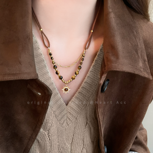 Double Layer Vintage Sunflower Tiger Eye Stone Necklace Womens 2025 New Style Mermaid Brown Sweater Chain Fashion Accessory