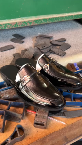 Giày Sục nam đế cao 3cmda bóng dập vân đà điểuMẫu sục nam tăng chiều đẹp