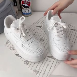 Sepatu Sneakers Wanita Olahraga Import & Sepatu Putih Cewek Jalan Santai