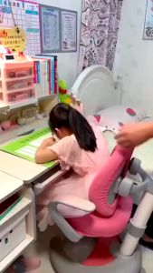 Giá Đỡ Chống Cận Thị Cho Bé Dụng Cụ Chống Gù Lưng Cong Vẹo Cột Sống Cho Bé Ngồi Học 3D Thế Hệ Mới - Loại Không Đèn