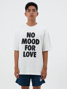 Moutley Kaos Pria Lengan Pendek Oversized Fit Katun 16s No Mood CM031224