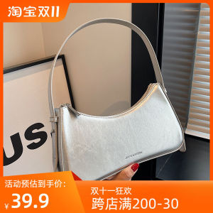 Túi Đeo Vai Nhỏ Màu Bạc Kiểu Pháp Cho Nữ Mùa Thu Đông Mới Túi Đeo Hông Nhỏ Thời Trang Túi Đeo Vai Đơn Kiểu Bánh Mì Túi Đeo Vai Mềm