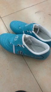 รองเท้าฟุตบอลสไตล์ใหม่ รองเท้า้าฟุตบอล รองเท้าฟุตบอลมืออาชีพกลางแจ้ง New style FG Outdoors Soccer Shoes  Football Boots  Football Shoes FG Outdoors เด็กผู้หญิง Sport Shoes ออกกำลังกาย