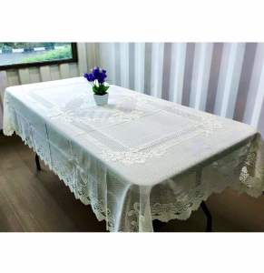 Taplak Meja Persegi Bahan Tebal 6 Kursi 150 x 230 cm Warna smoky Plum/Apricot tua Corak Bunga Monica Tebal