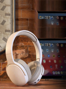 WOMINGTE | Noise Cancellation Wireless Bluetooth Headset for Gaming Long Battery Life