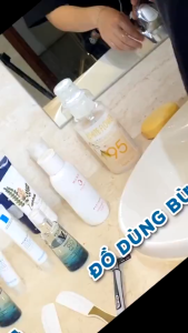 Khay Dán Tường Tam Giác Việt Nhật 5610 Nhựa PP Khay Dán Góc Tường Đựng Đồ Nhà Tắm Nhà Bếp Tiện Lợi