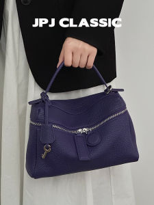 jpj | Top Grain Leather Textured Box Bag
