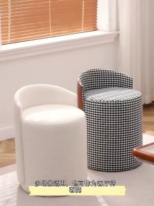 สตูล เก้ออี้สตูล เก้าอี้โต๊ะเครื่องแป้ง เก้าอี้แต่งหน้า เบาะหนา ผ้านุ่ม นั้งสบาย ดีไซส์สวยมินิมอล เข้าได้กับทุกมุมห้องทุกโทนบ้าน