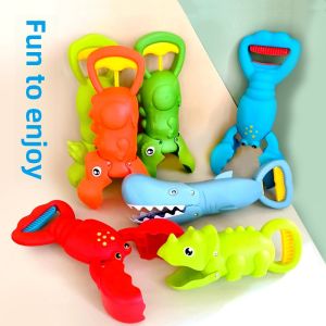 JIFANPAUL | Beach Toys Set with Lobster Dinosaur Claw Crab Pincer Mechanical Hand and Sand Shovel