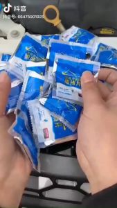 Car Windshield Cleaner Tablet Windshield Glass Water Wash Tablet Windscreen Glass Care Pembersih Cermin Kereta (1 Pcs)