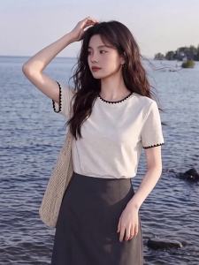 DVDK | Gray Short Sleeve Casual Tshirt for Summer