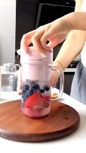 2 in 1 Juicer Cup Blender Portable Fruit Juicer Extractor with Straw Rechargeable Blender 6 Blade 攪拌機 果汁机