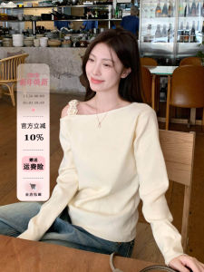 Womens Knitted Base Shirt One Shoulder Style Spring Autumn Pure Desire Inner Wear Slant Collar Exposed Shoulder Knit Top
