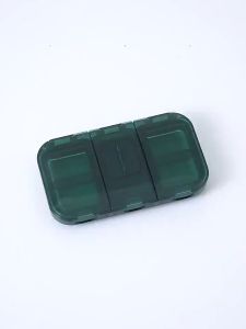 Portable Pill Box Dividable Cutter Pill Box Family Travel Sealed Moisture-Proof Medicine Box