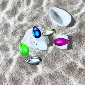 42Pcs Colorful Metal Fishing Spoon Blade 28mm 3D Fish Eye Artificial Hard Lure Sequins Spinner Bait For Freshwater Saltwater