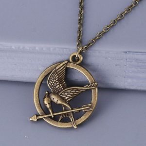 The Hunger Games Metal Pendant Necklace Jewelry Accessories Circular Shape Vintage Punk Mocking Bird  Necklaces For Men Women