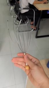 CÂY MASSAGE ĐẦU THƯ GIÃN dụng cụ mát xa đầu bạch tuộc đồ mát-xa gãi ngứa da đầu hỗ trợ lưu thông máu làm thoải mái KUMORI STORE