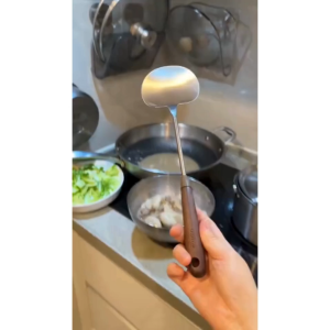 [ READY STOCK ] Stainless Steel Mushroom Spatula with Wooden Handle Kitchen Utensils Cooking Spatula