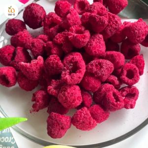 Wel-B Freeze-dried Raspberry 14g (ราสเบอร์รี่กรอบ 14 กรัม) 1 ซอง  ฟรีซดราย กรอบ ขนมเด็ก ของฝาก