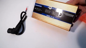 Car Inverter 12v to 220v Modified Sine Wave Multi-Function Solar Energy Inverter USB Charger Dual Digital Display