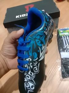 KIDZTUBS Sepatu Sepak Bola Anak Laki LakI Size 28 29 30 31 32 33 34 35 36 37 KDZ1200120224