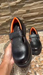 Sepatu Safety Wanita Kulit Sapi Asli Ujung Besi Sol Karet Slip On Sepatu Kerja Wanita Kitchen Safety Ujung Besi