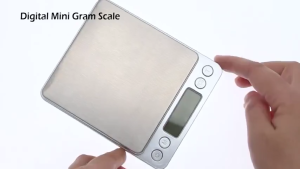 【✅SG stock】3KG/0.1g Kitchen Scale Digital Bake Bakery Food Diet Weighing Scale with 2Pcs Scale Trays
