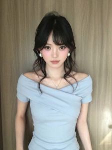 PEIXI | Light Blue V-Neck Short Sleeve T-shirt