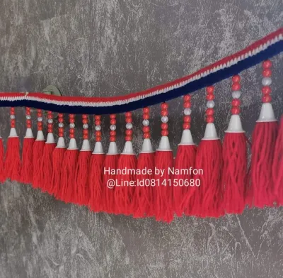 (สีแดง)​มู่ลี่​รถบรรทุก​ มู่ลี่​ไหมพรม​สำหรับ​แต่งรถบรรทุก​สิบ​ล้อ​ 6ล้อ​ รถพ่วง​ เลือกความยาวได้ตามต้องการ​ แถมฟรี​หมุด​ปัก