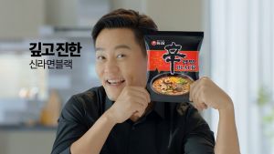 [Original] 신라면블랙 Nongshim Shin Ramyun The Black (บะหมี่กึ่งสำเร็จรูปรสเผ็ด) 134g*4