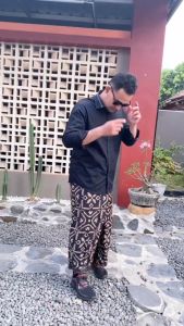 Sarung Batik Pria / Sarung Laseman / Sarung Gus Iqdam / Sarung Bati Pekalongan / Sarung Santri