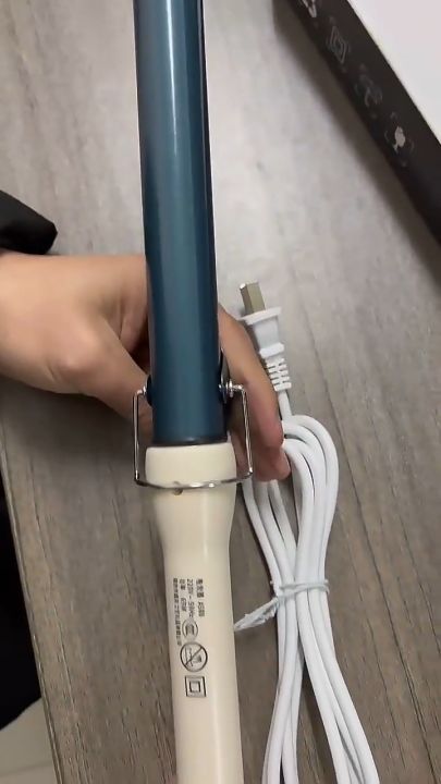 Máy Uốn Tóc Trục Tròn Kích Thươc 25mm/ 28mm/ 32mm Tạo Kểu Nhanh Không ...