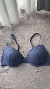 Bra Wanita Kawat Busa Tipis C&A Cup 3/4 Full Renda Pakaian Dalam / Underwear CA432BLE